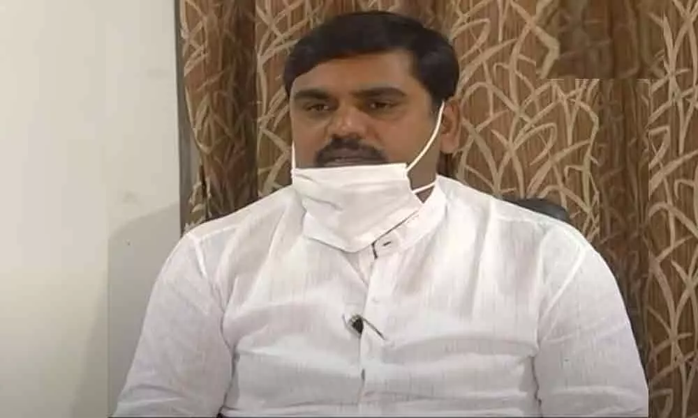 BJP leader Vishnu Vardhan Reddy issued home quarantine notice after his tour of Kurnool