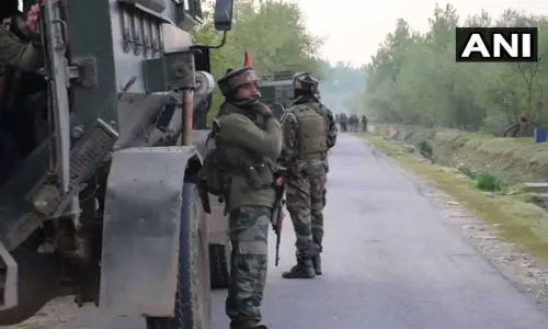 J & K: Security Forces Neutralise Two Terrorists, 1 Associate In Encounter
