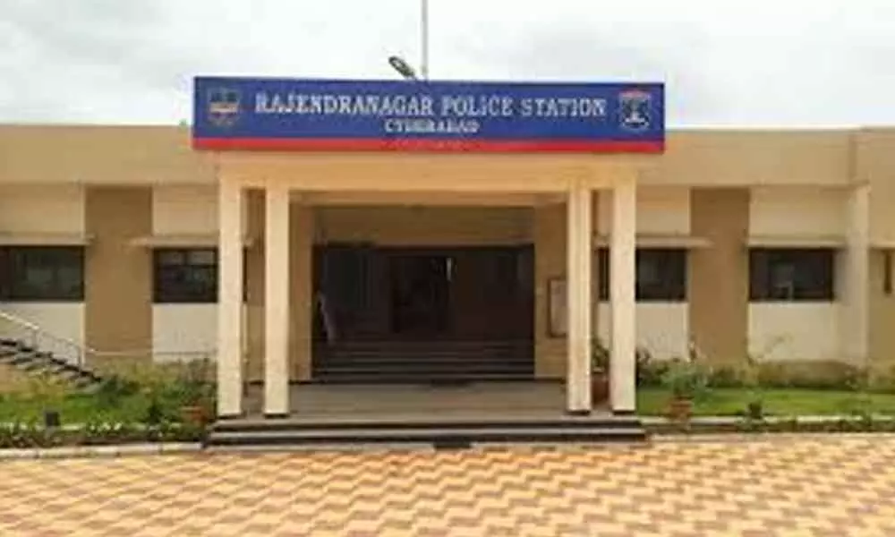 Hyderabad: Rajendranagar police comes under severe criticism