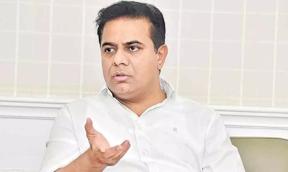 KTR appeals to party leaders to hoist party flag atop houses on TRS foundation day