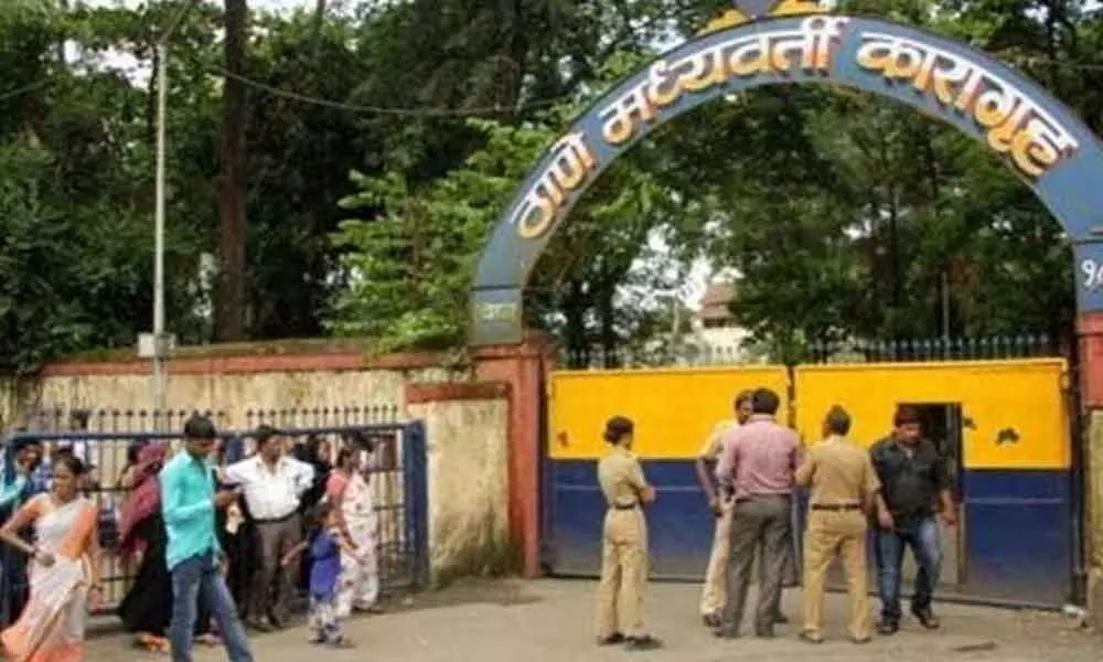 Mumbai: Accused tests positive, magistrate, cops quarantined