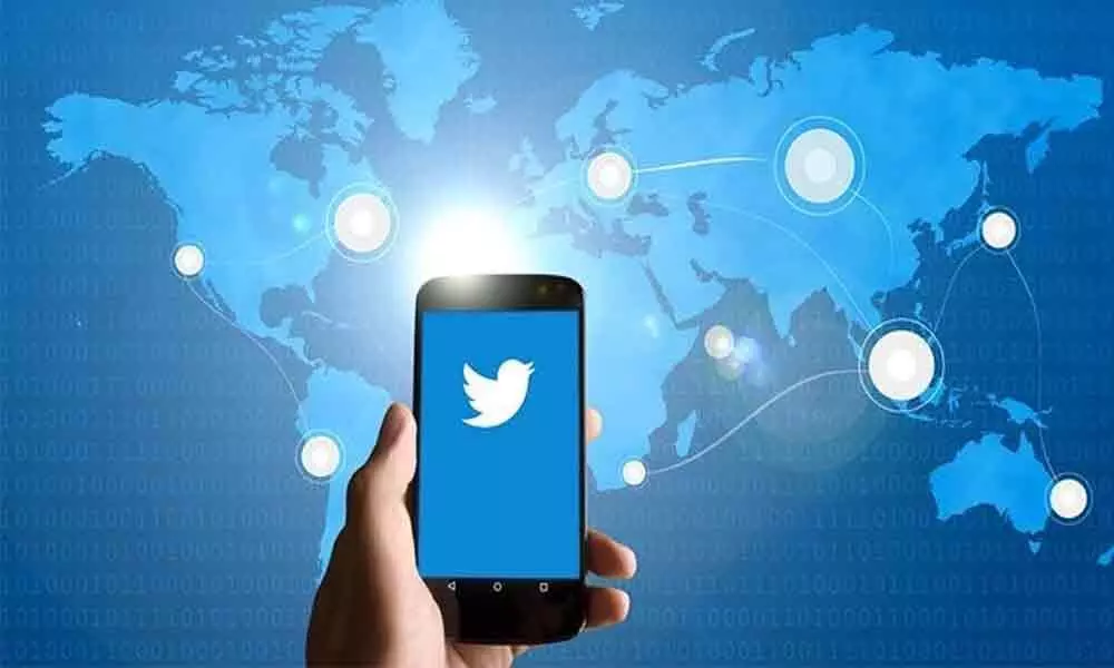 Twitter turns off SMS-based tweeting in most countries