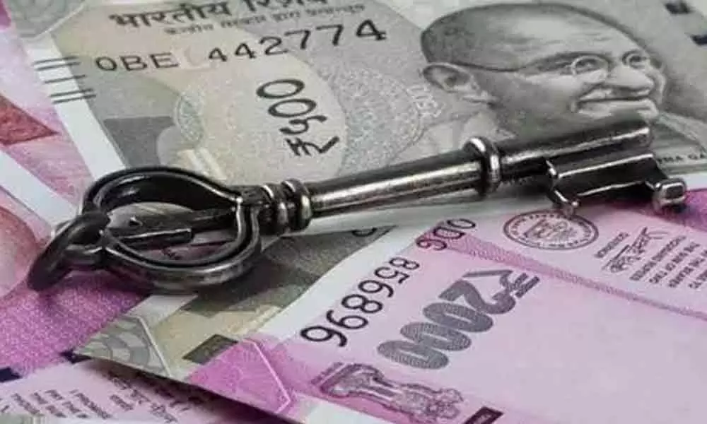 8.2 lakh workers dip into retirement savings