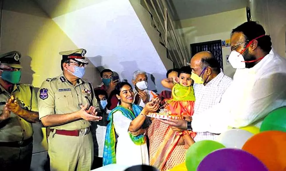 Hyderabad: CP Anjani Kumar celebrates 1-year-old birthday amid coronavirus lockdown