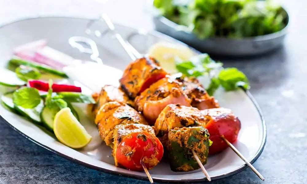 Yummy Baked Paneer Tikka For All Your Awesome Evening Snacks