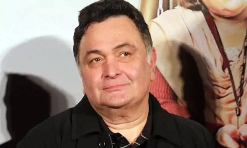 Famous actor Rishi Kapoor passes away