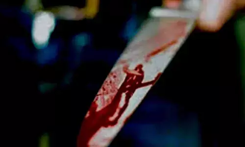 Man slits daughters throat in Sangareddy over financial trouble