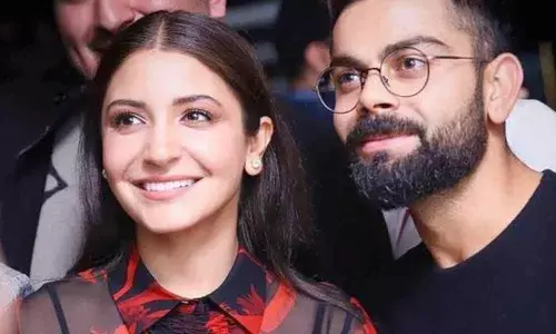 Virat Kohli Surprises His Lady Love Anushka With A Chocolate Cake…
