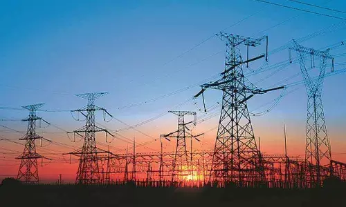 AP Government will supply Free power for 9 hours to 81% feeders in kharif