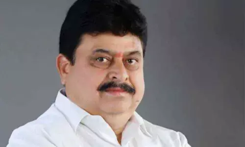 Hyderabad: BJP MLC Ramachander Rao urges government to help 5 lakh unpaid school teachers