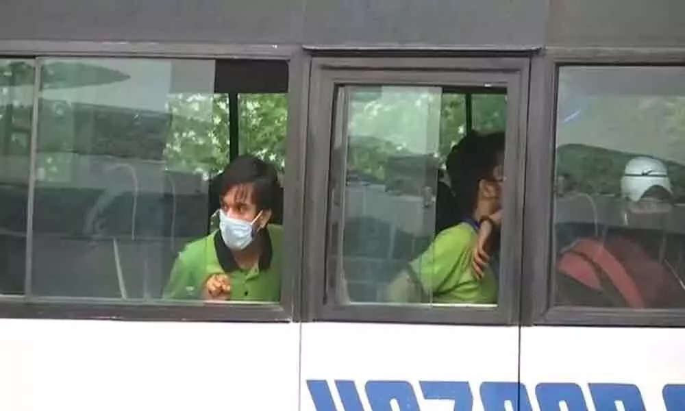 500 students stranded in Kota reach Delhi in 40 buses