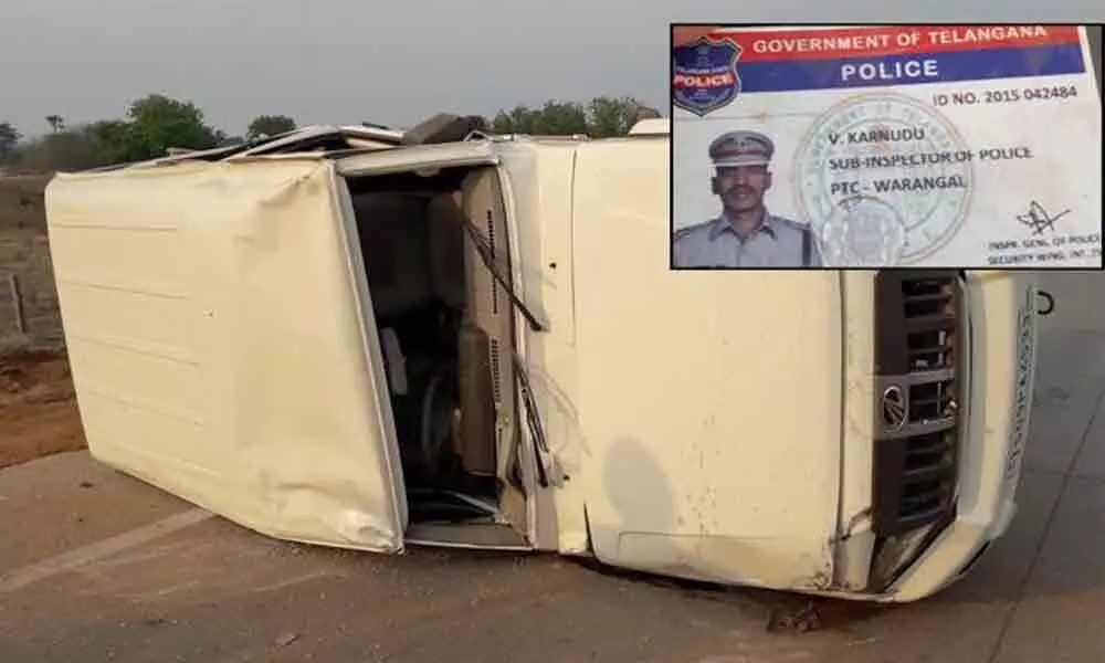 Telangana: Reserve police inspector dies in road accident in Yadadri