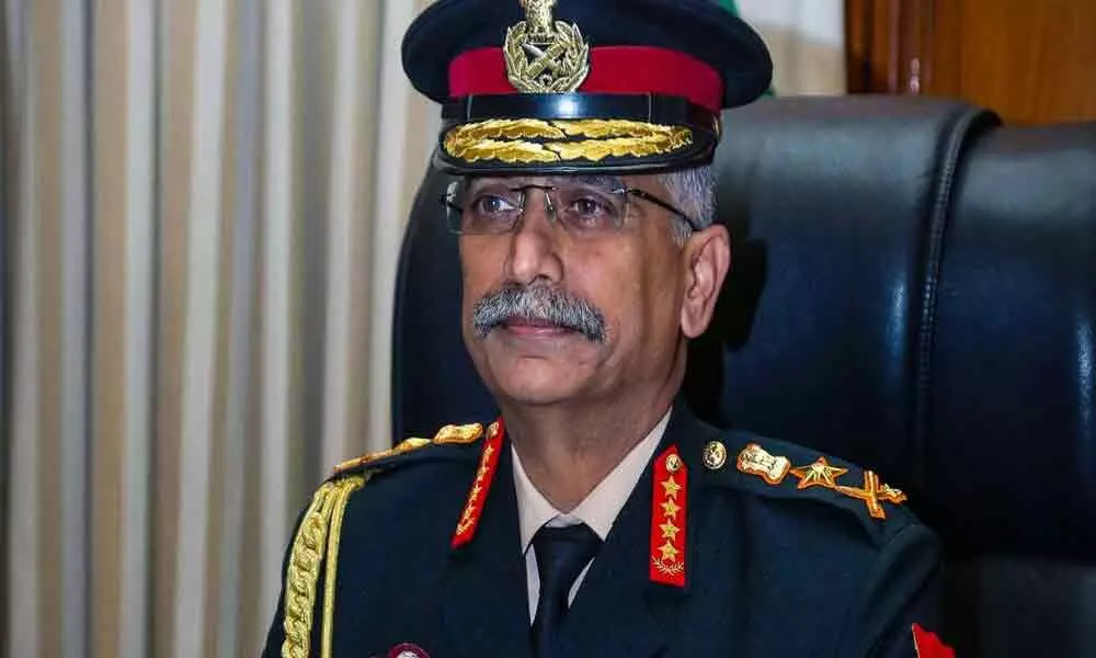 Army chief pays tributes to men killed in Handwara encounter