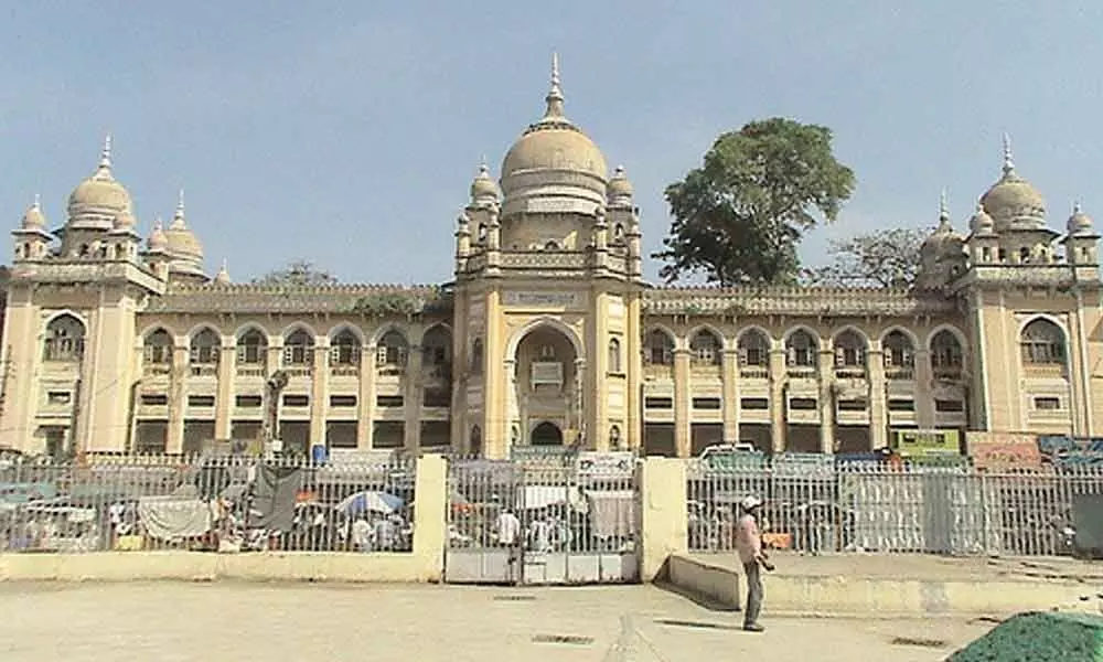 Hyderabad: Tibbi College ensures no loss of academics