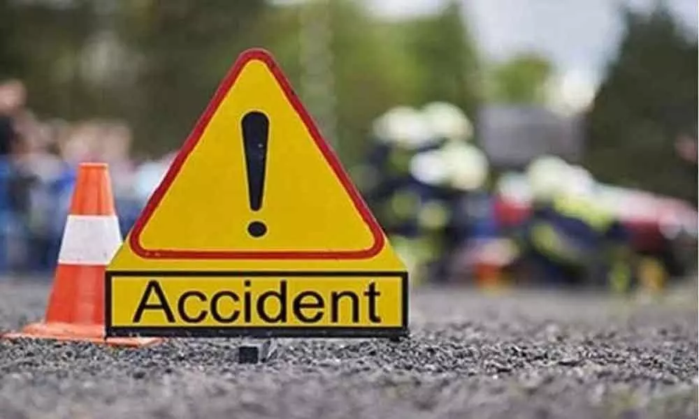 Kurnool: Hit by speeding car, couple on bike dies