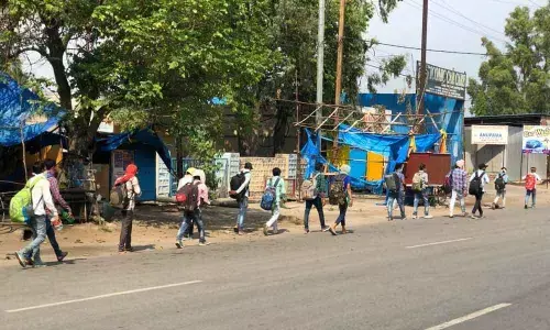 Hyderabad: Migrant workers embark on 1,400 km journey on foot