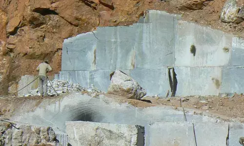 Anantapur: Lockdown pushes soapstone industry into doldrums