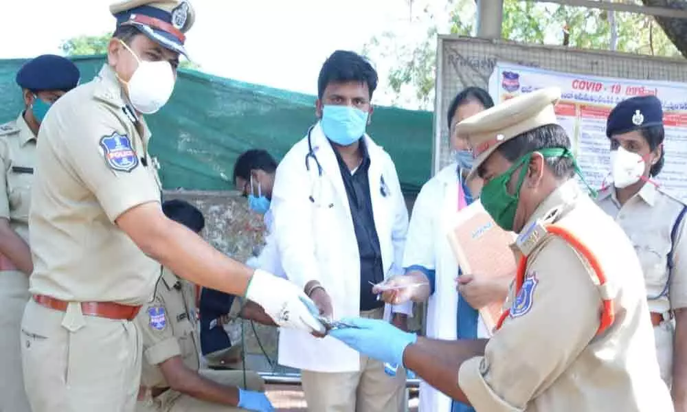 Hyderabad: Rachakonda CP orders tests to police as constable infects with coronavirus