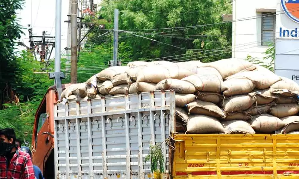 Hyderabad: Farmers raise a stink over rice millers cartels wrongdoings