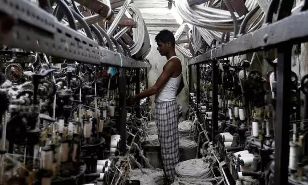 Indias services activity collapses as coronavirus stalls global economy: PMI