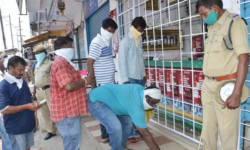 Warangal: Long wait of boozers ends