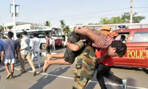 Breaking News May 7 LIVE Updates: Rescue operations underway at LG Polymers, Visakhapatnam amid gas leakage