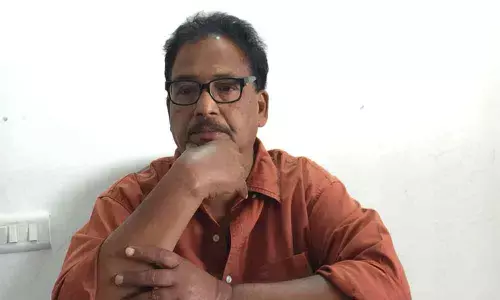 Senior director Vamshy in talks for web-series