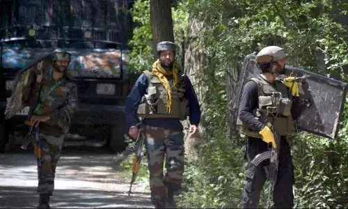 Reyaz Naikoo encounter: Sporadic incidents of stonepelting in Pulwama