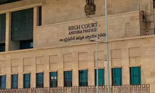 Amaravati: High Court issues notices to State, Centre governments
