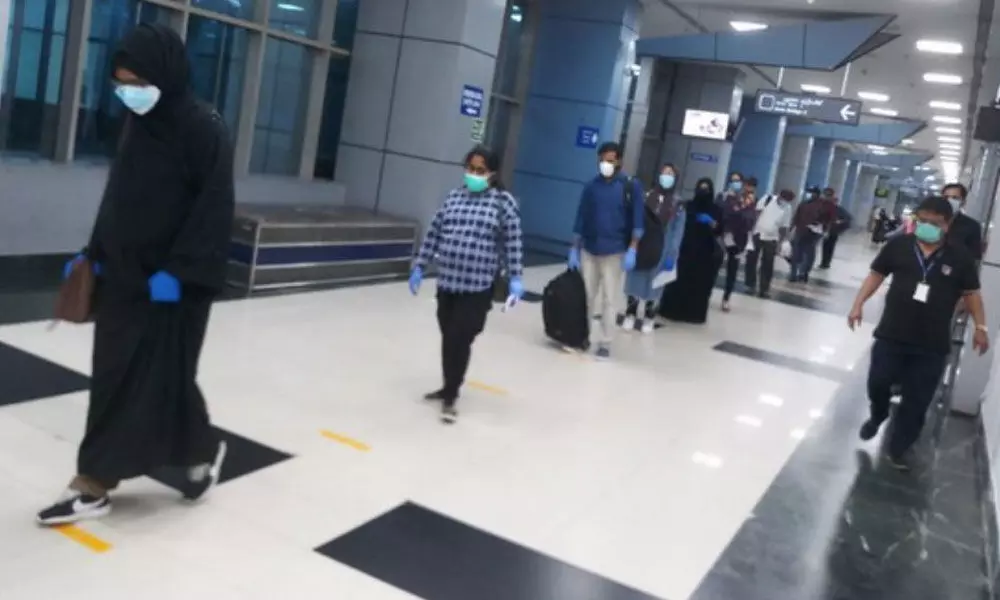 Vande Bharat Mission: First flight carrying stranded Indians from Dubai lands at Kochi