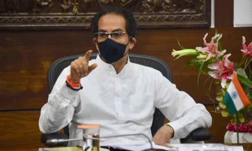 Maharashtra government to pay Rs 5 lakh compensation to kin of train accident victims