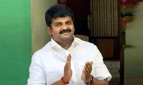 Harsh Vardhan holds review meeting with Tamil Nadu Health Minister C Vijayabaskar