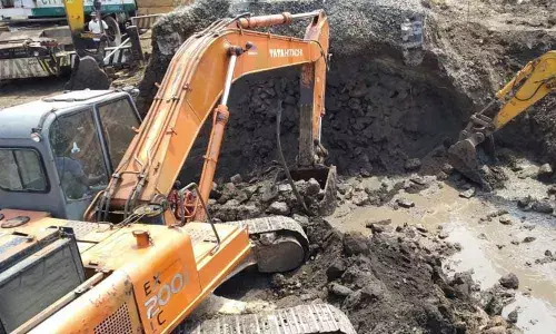 Vijayawada: Railways sets record in replacing old bridge between Ongole-Karavadi