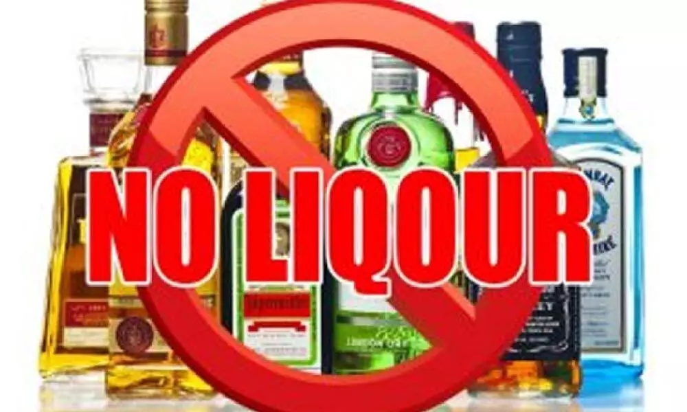 Hyderabad: Task Force raids illicit liquor spot
