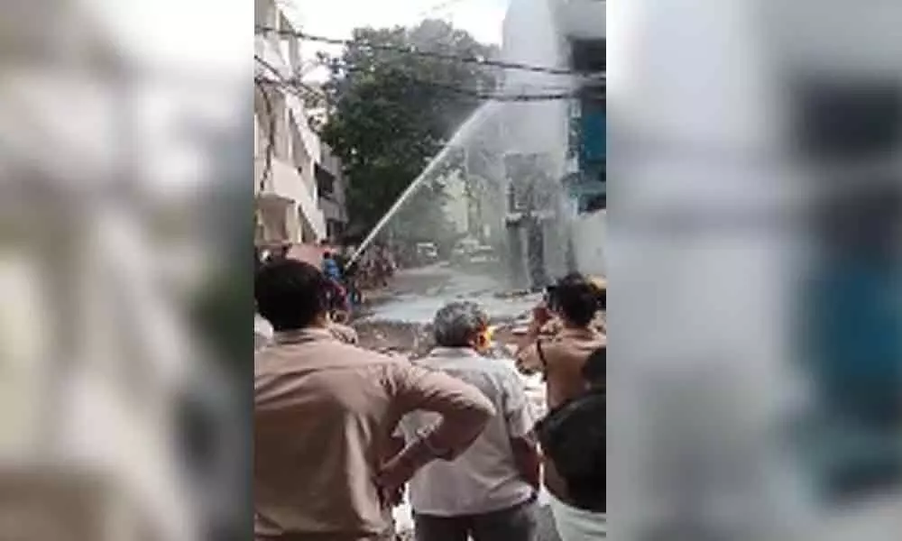 Hyderabad: Fire engulfs electrical transformer in Erragadda, no casualties