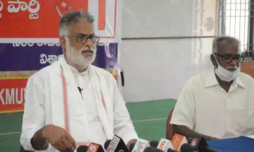 Visakhapatnam: CPI demands criminal case against LG Polymers