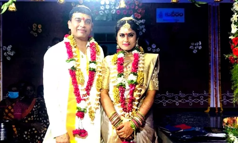 Producer Dil Raju gets hitched to Vygha reddy