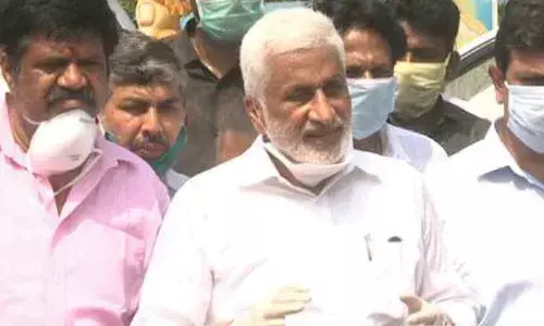 YSRCP ministers and MPs visit Vizag gas leak affected areas, assures of govt support to residents