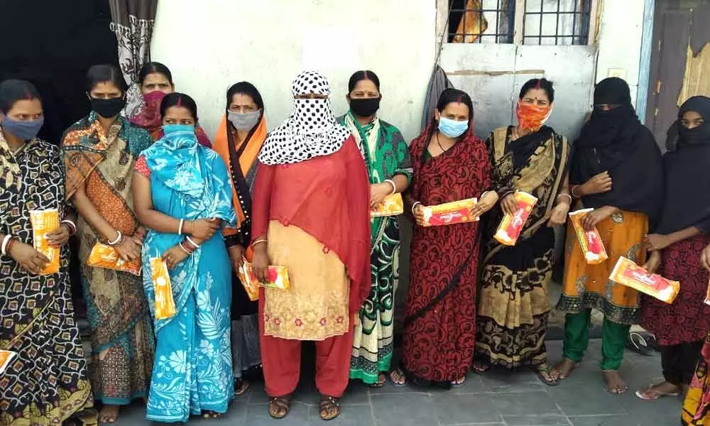 Hyderabad: Unaffordability leads to women depend on volunteers