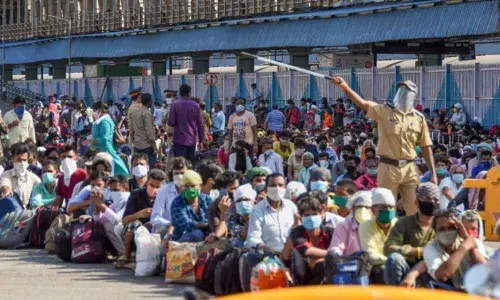 Lockdown blues: Odisha migrant worker ends life in Haryana, another tries to commit suicide in UP
