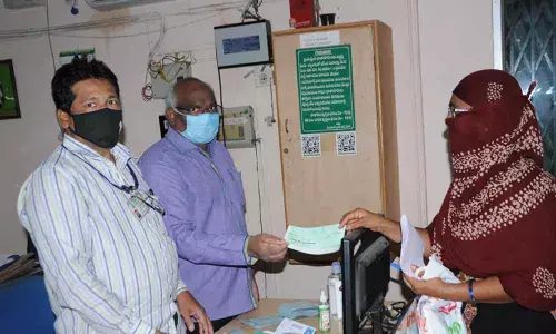 Guntur: Loans distributed to SHGs