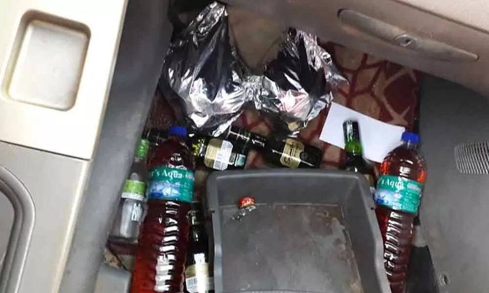 Tirupati: Prohibited items caught at Alipiri check-post