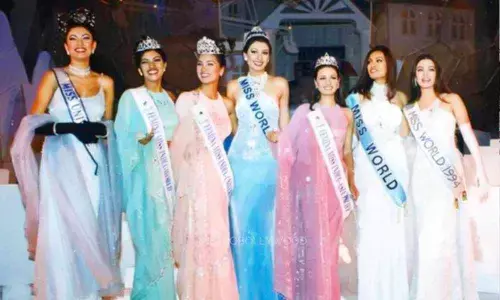 8 Miss India Winners In A Single Frame: Sonam Kapoor Shares An Iconic Photo