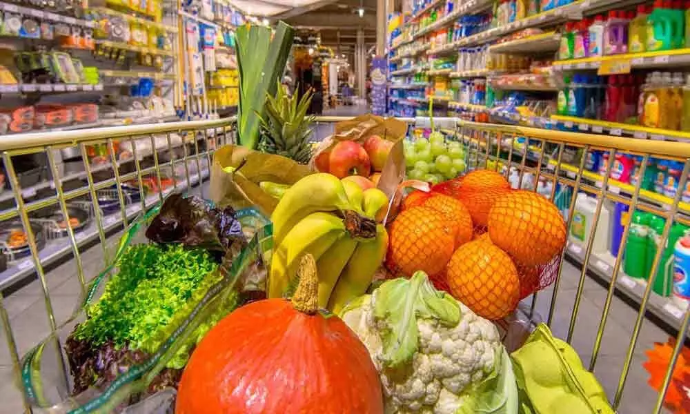 AP govt further eases lockdown, extends the time for the grocery stores