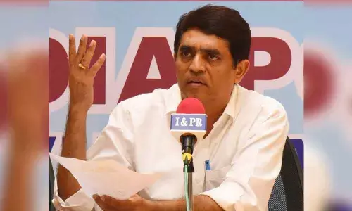 Vijayawada: Finance Minister Buggana Rajendranath Reddy refutes power tarif hike charge