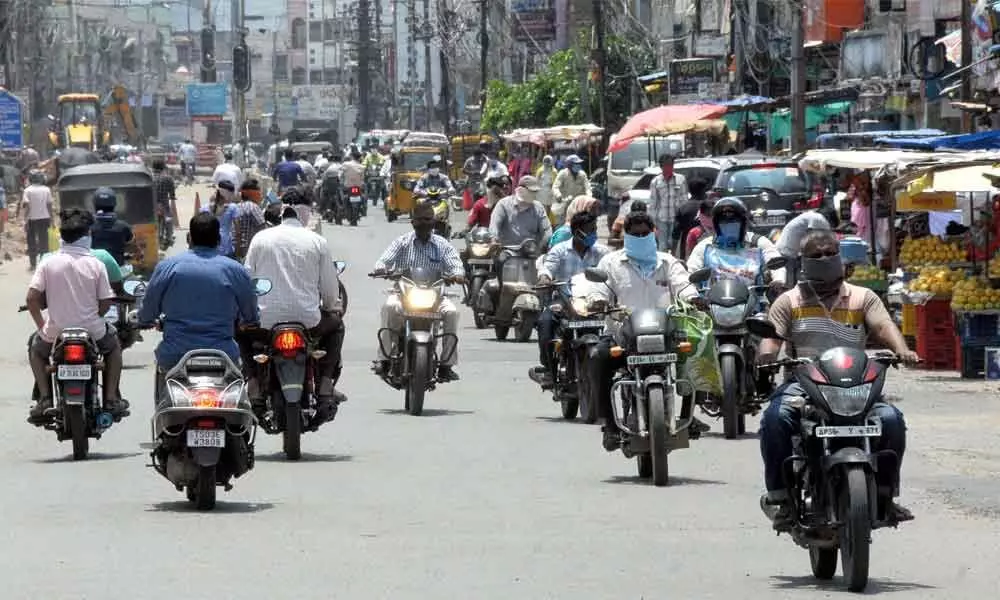 Warangal: Denizens back to business