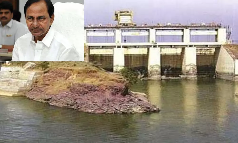 Pothireddypadu: TRS leaders hard put to defend as opposition charges at it