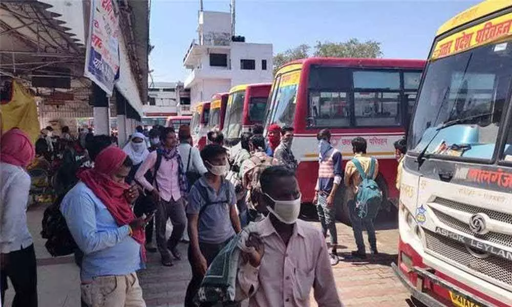 Congress to arrange 1K buses for migrants