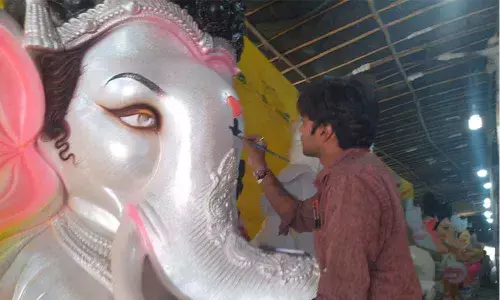 Hyderabad: Idol makers left in lurch