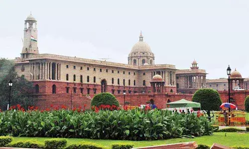 ACP at Rashtrapati Bhavan tests corona positive, many quarantined